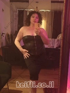 עיסוי טנטרה מפנק בחולון title=